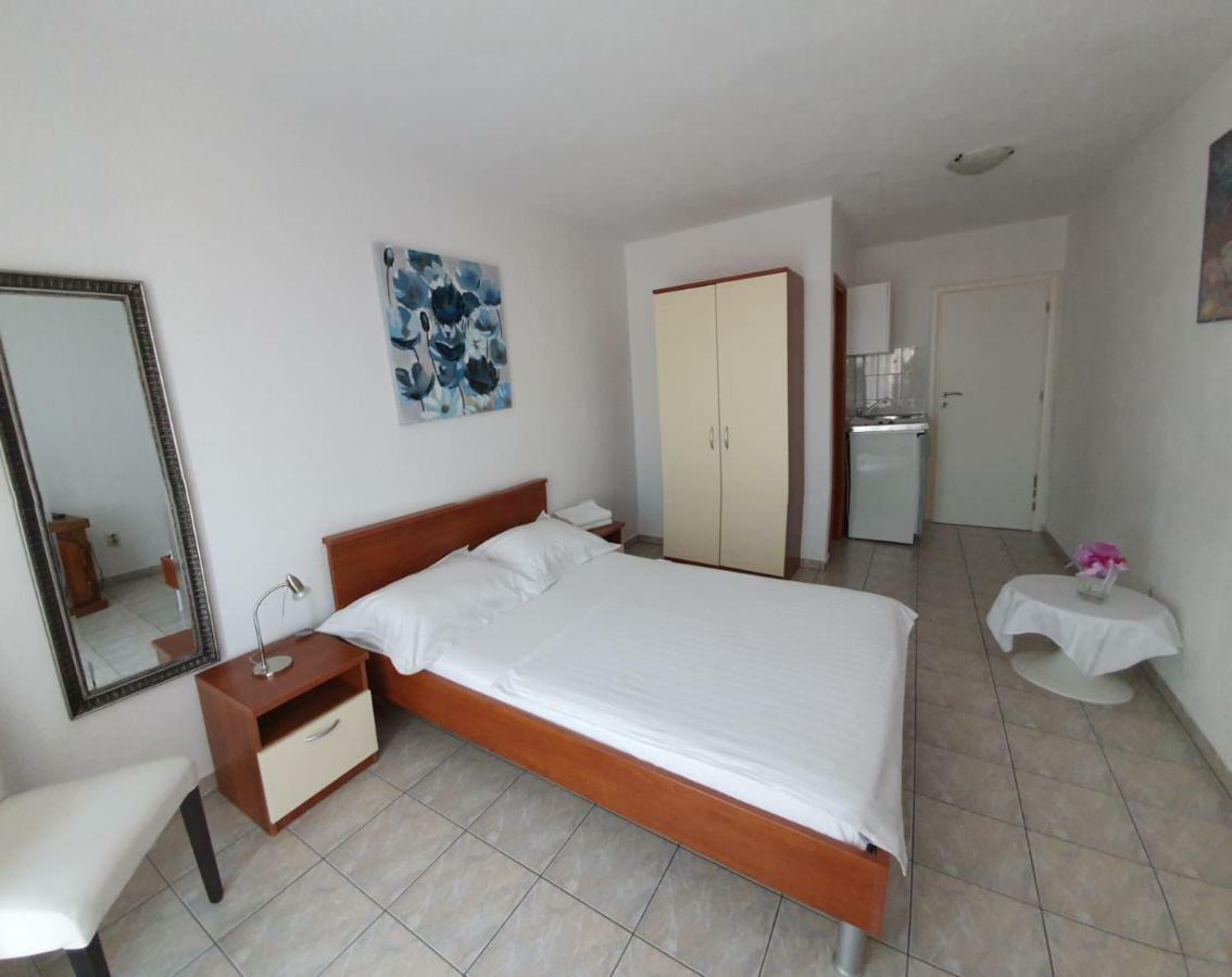 Apartment Miskovic Makarska Zewnętrze zdjęcie